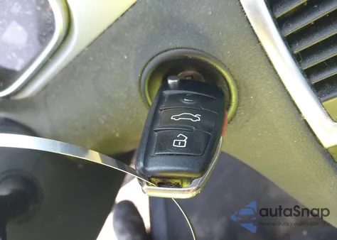 2012 Audi Q7 3.0 Tdi Premium z USA, uszkodzony, nr VIN WA1LMAFE5CD007270